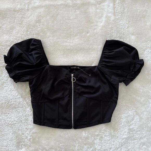Herperus Cropped Top - Picture 1 of 3